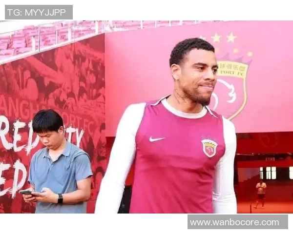 亚足联宣布海港外援古斯塔沃因暴力行为被红牌罚停赛三场并罚款2000美元 亚足联宣布海港外援古斯塔沃因暴力行为被红牌罚停赛三场并罚款2000美元